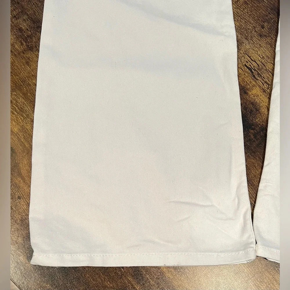 FADE TO BLUE | women’s white denim jeans. Size: 12 - Picture 9 of 11